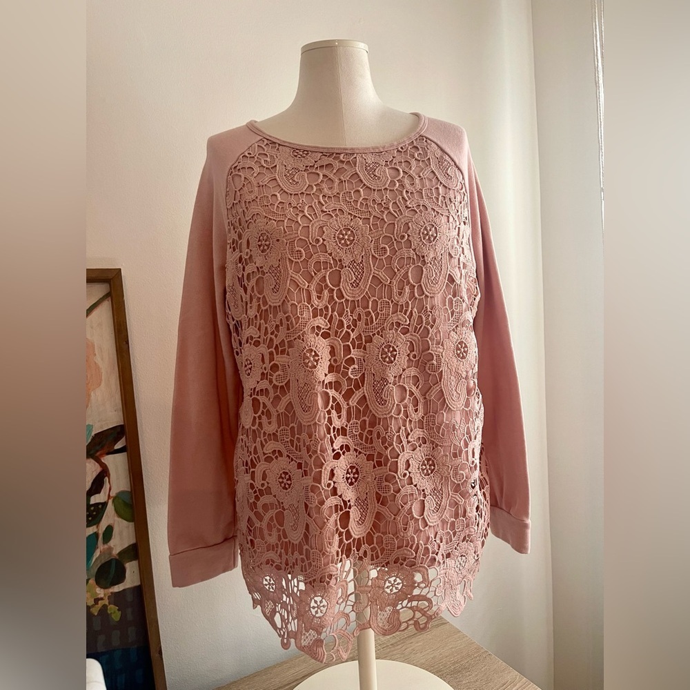 Adrianna Papell Dusty Rose Lace Front Long Sleeve Top | Size L